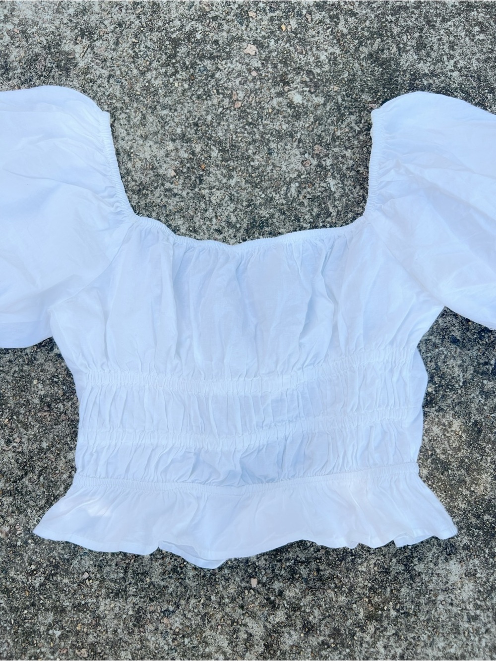 NWT Sim & Sam White Smocked Milkmaid Puff Sleeve Crop Top Bow Back Small